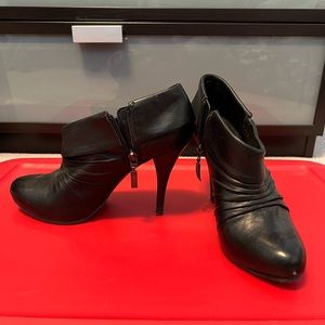 Guess Booties, Black, Size 7